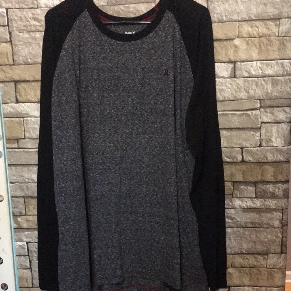 Hurley Men’s Long-Sleeve Raglan Shirt - Black & Charcoal NWOT